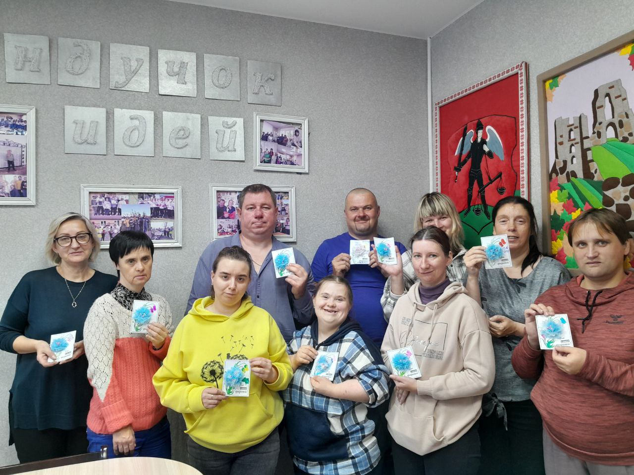 Изготовление открыток для милых мам